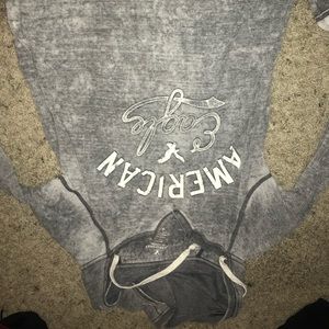 Long sleeve with hoodie